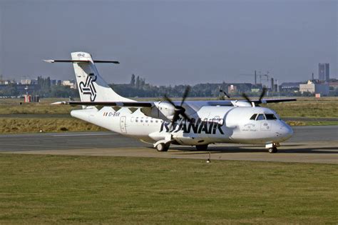 ryanrailer|Ryanair – Wikipedia